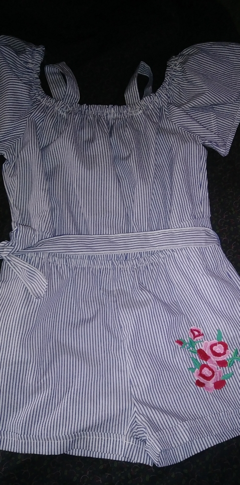 Girl dress